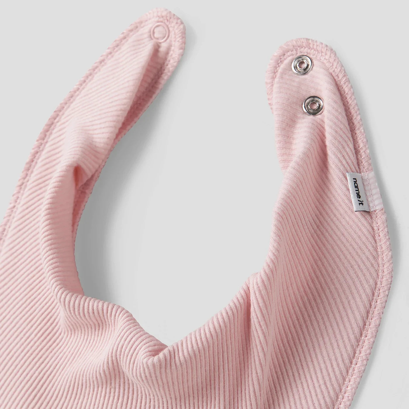 Nbfyvette Bib