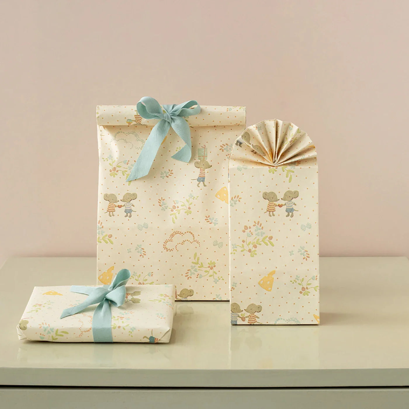Gift bag Wrapping paper