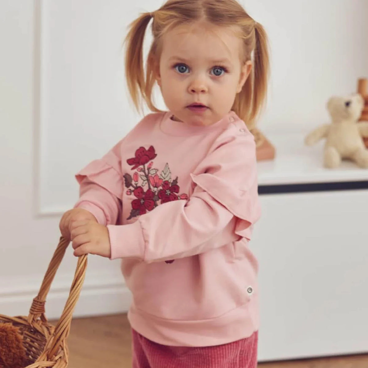 Velora Sweatshirt