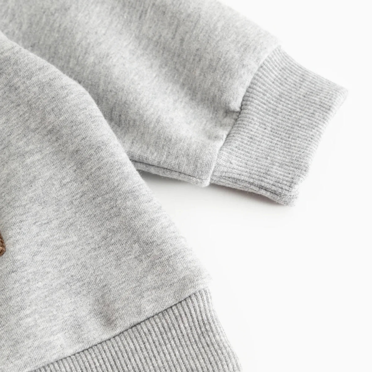 Theos b Sweatshirt
