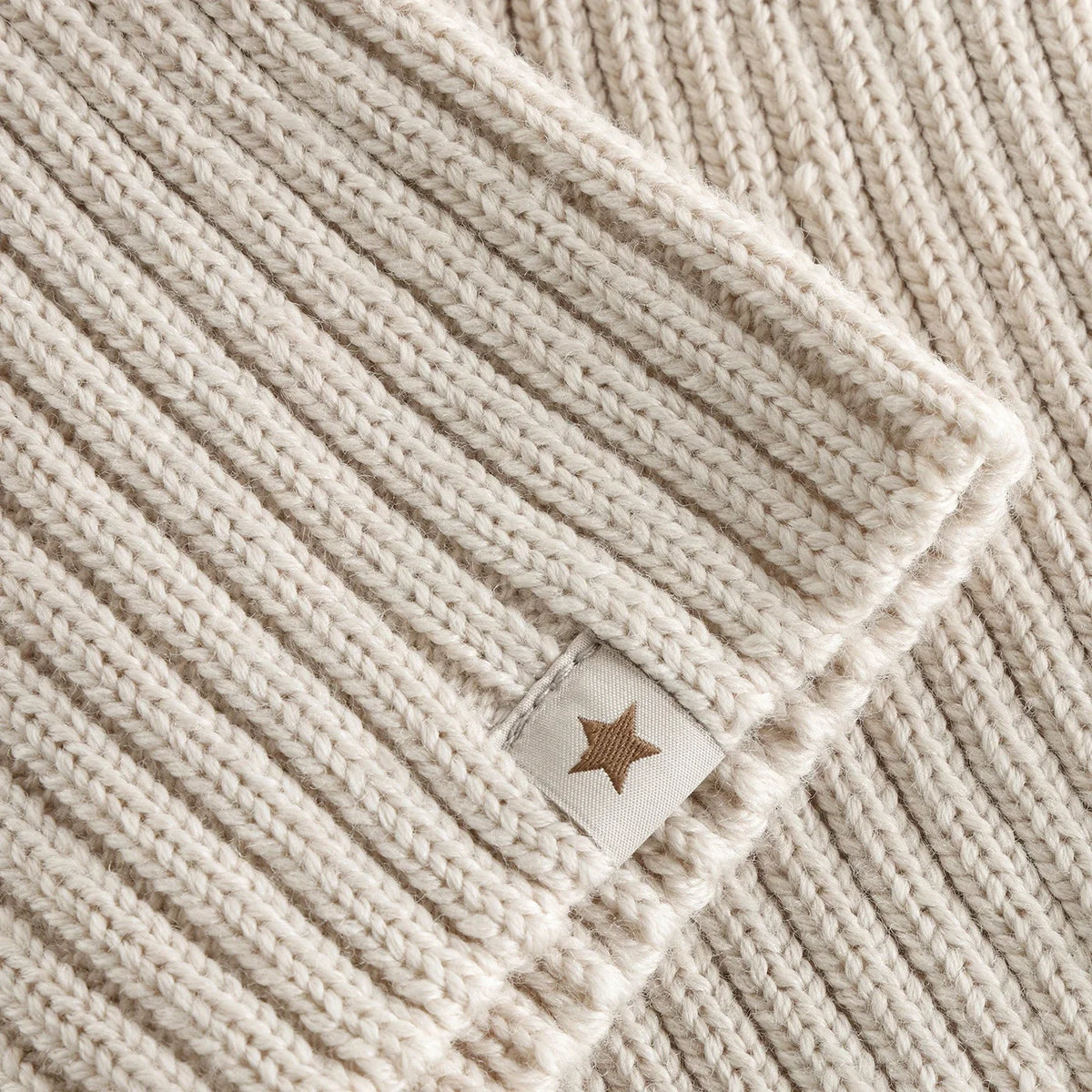 Neck warmer