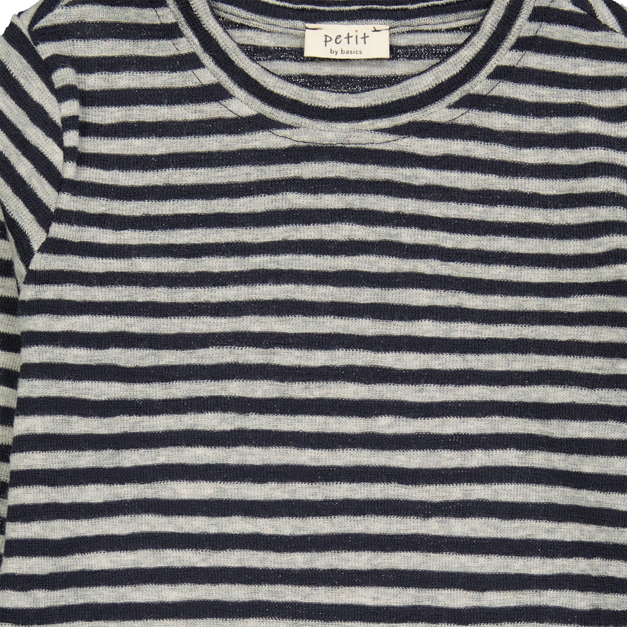 lS T-shirt