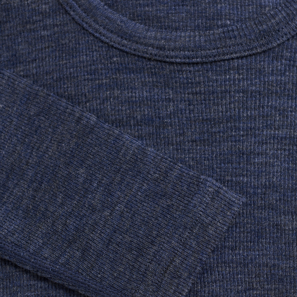 lS T-shirt