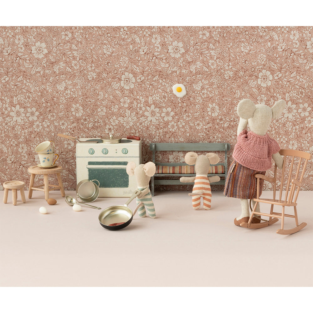 Furniture for mice