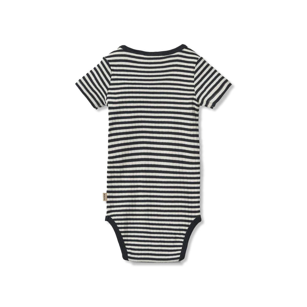 Edvald summer suit