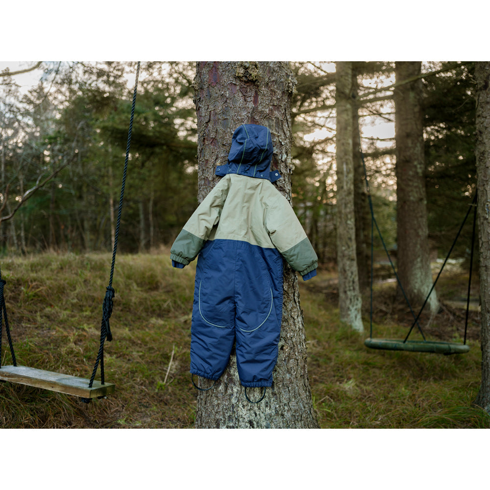 HCOrlando snowsuit