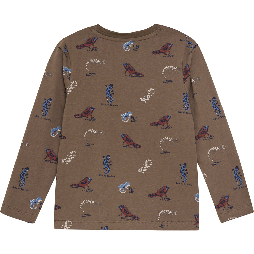 lS T-shirt