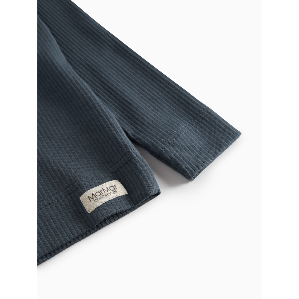 lS T-shirt