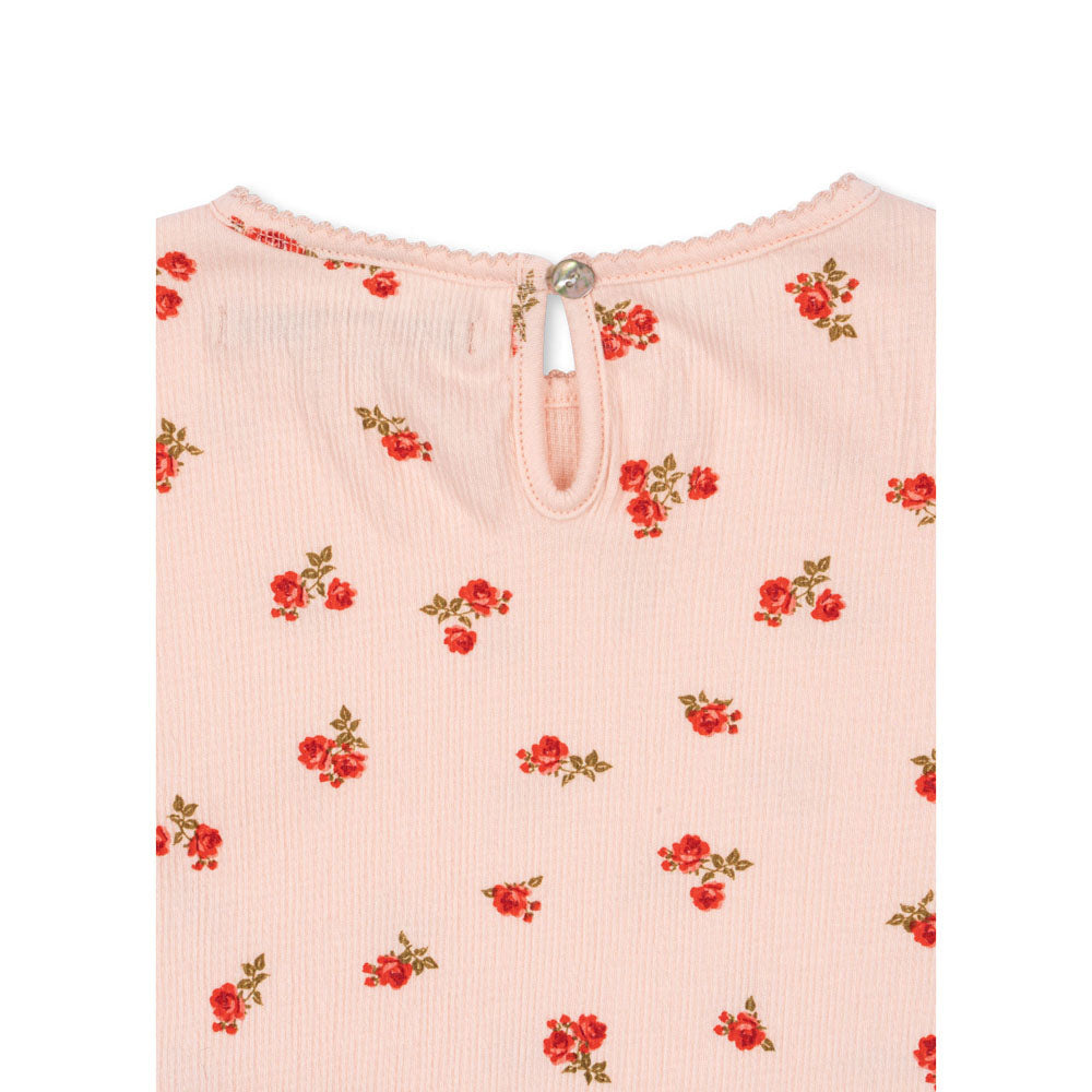 CHLEO lS T-shirt