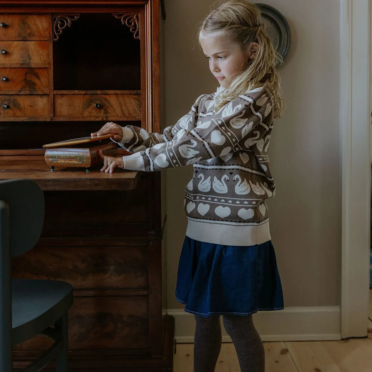 Lovely multi Knitted sweater