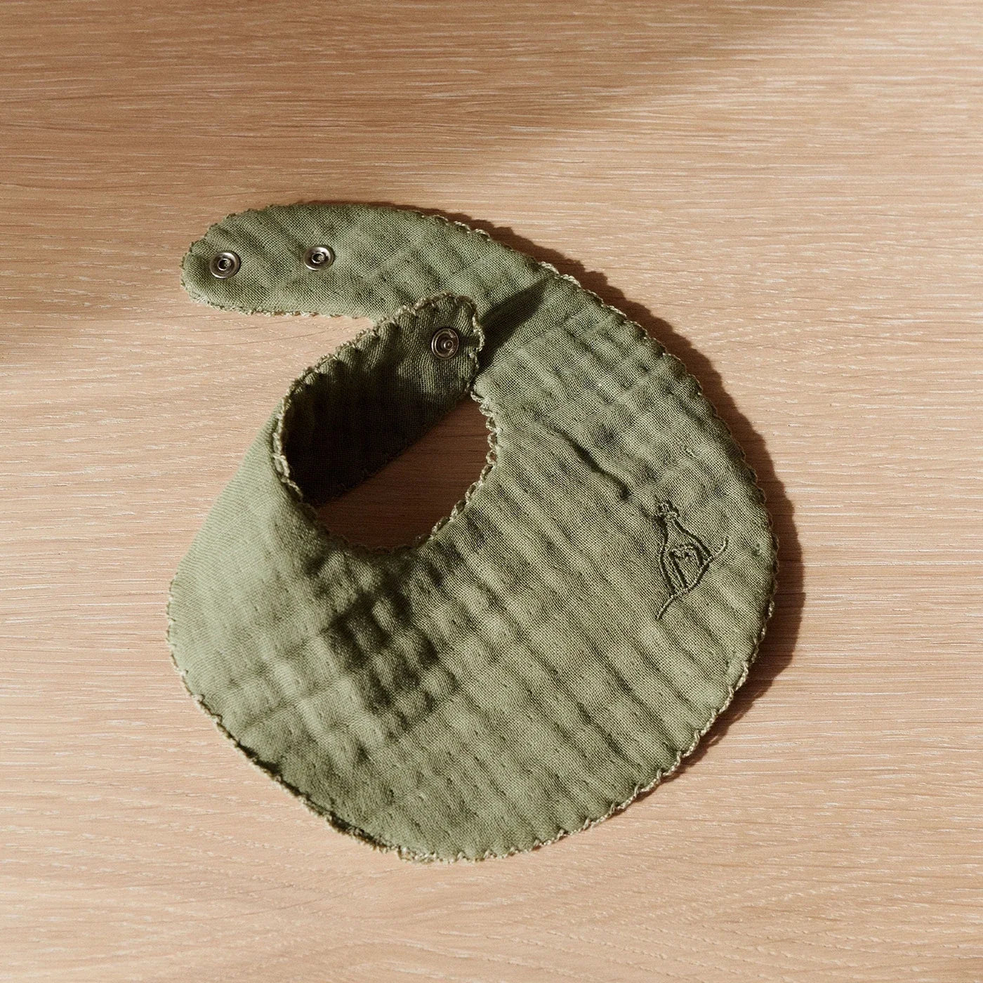 Koa Bib