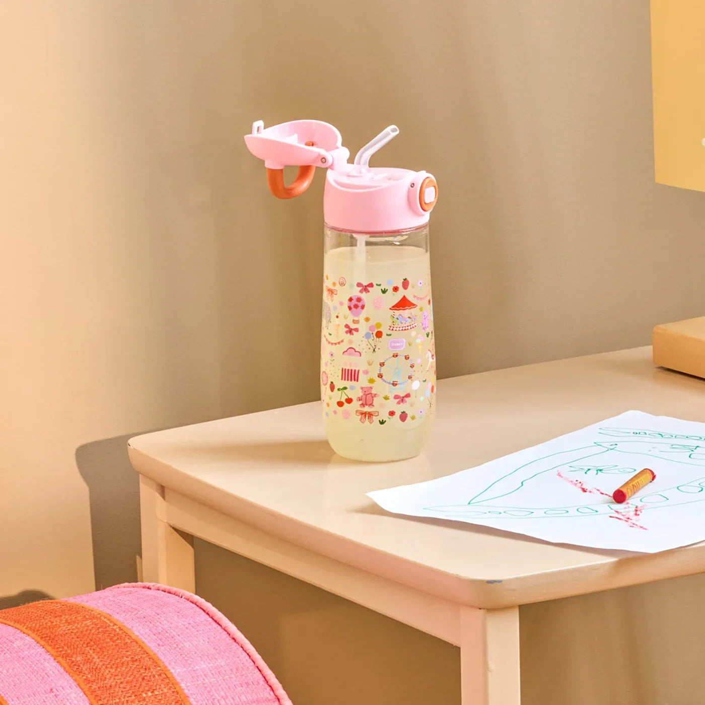 Plastic kids Trinkflasche