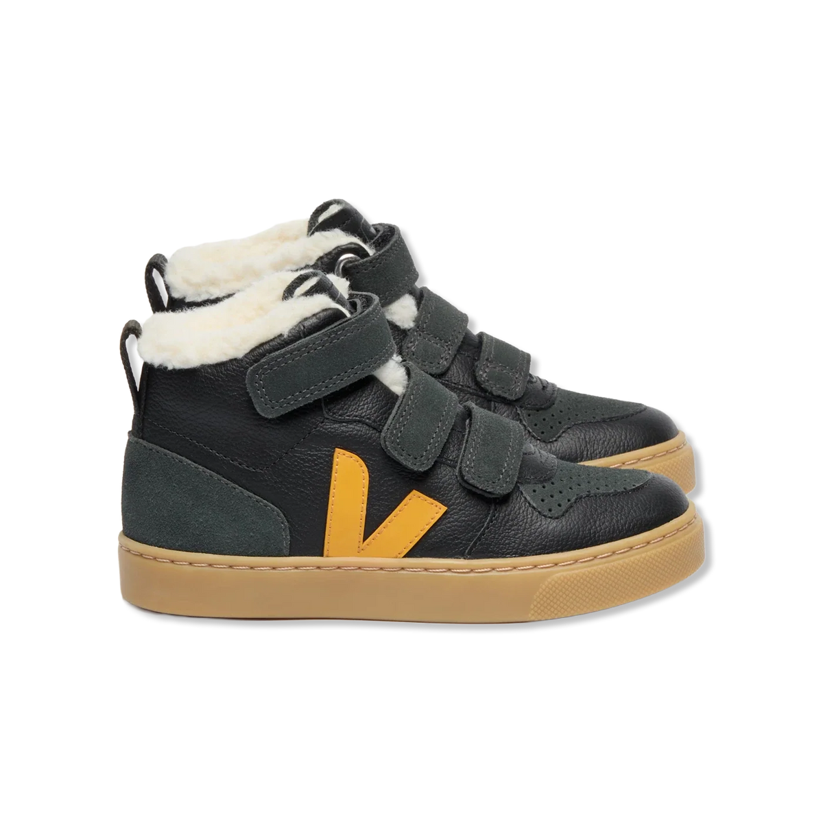Small v-10 mid winter Sneaker