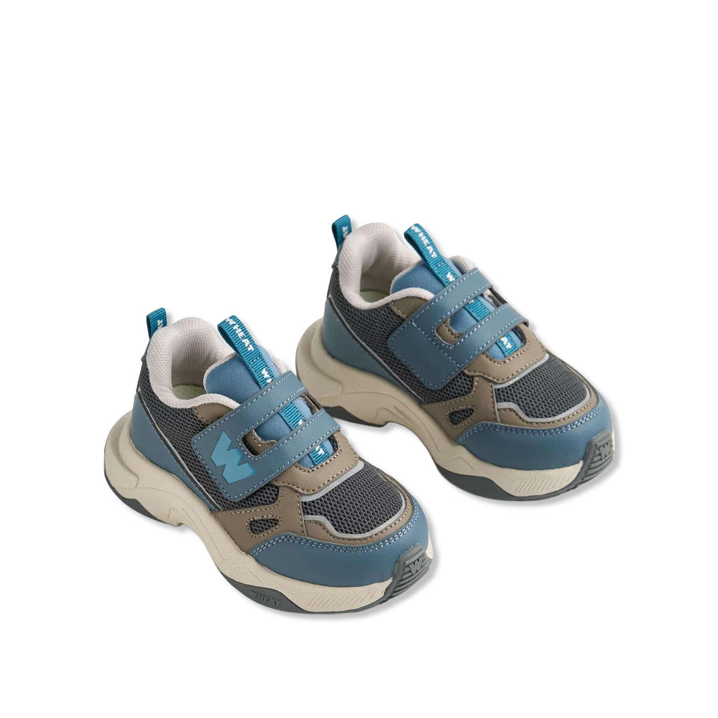 Cove Sneaker