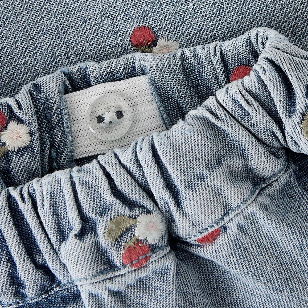Nmffunda Shorts