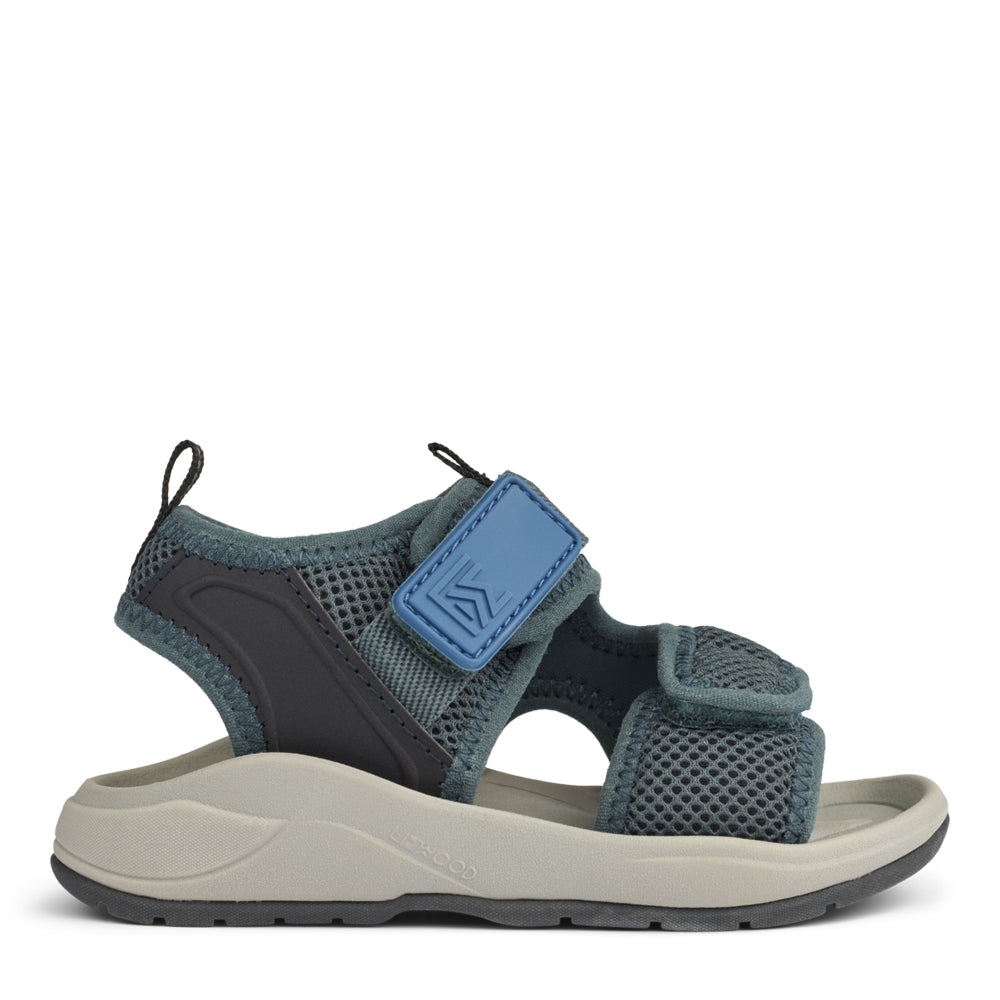 Christi sandalen