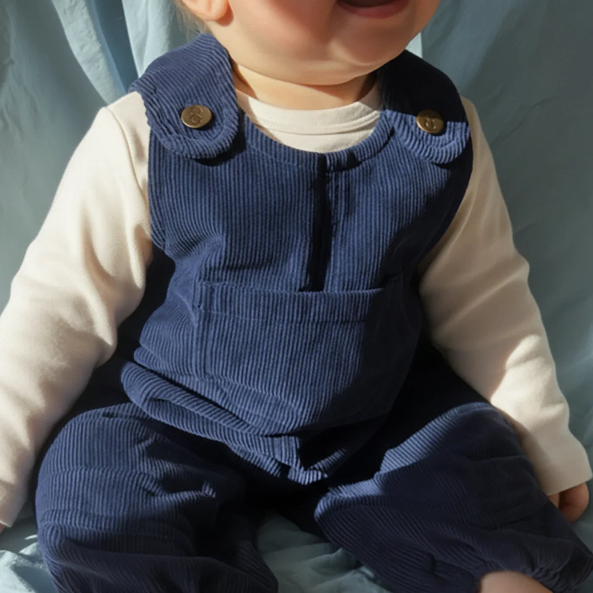 Corduroy Latzhosen