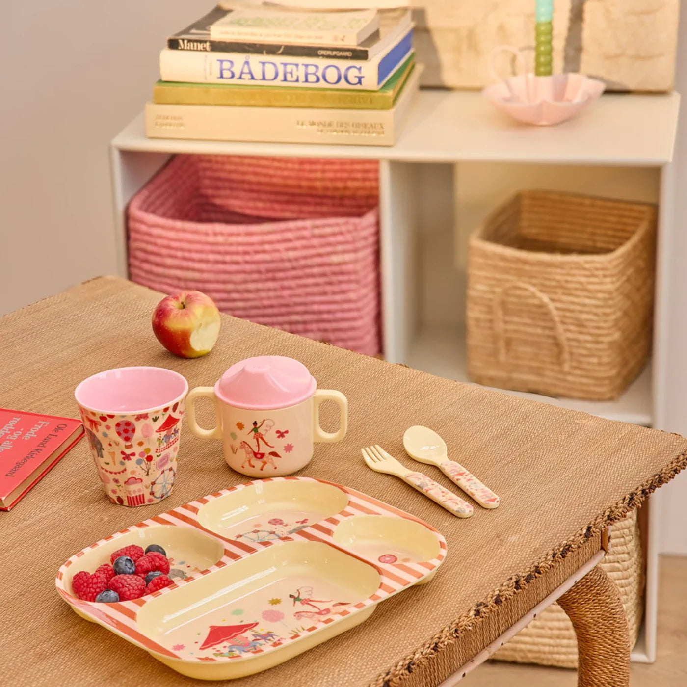 Melamine medium Kop