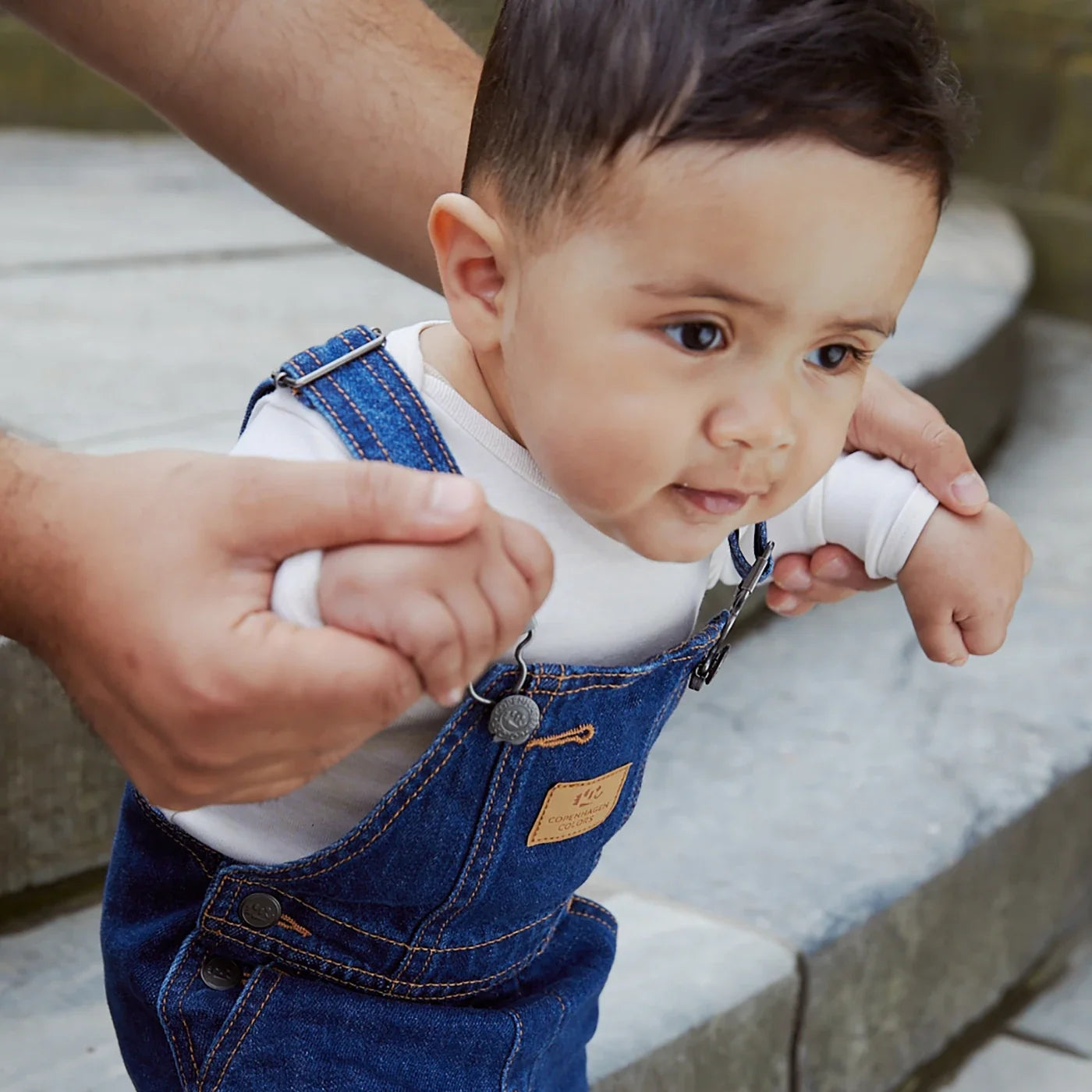 Baby Latzhosen